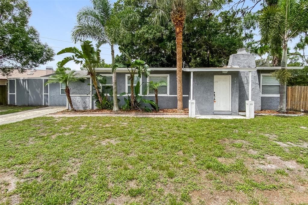 1976 MCMULLEN ROAD LARGO, FL 33771