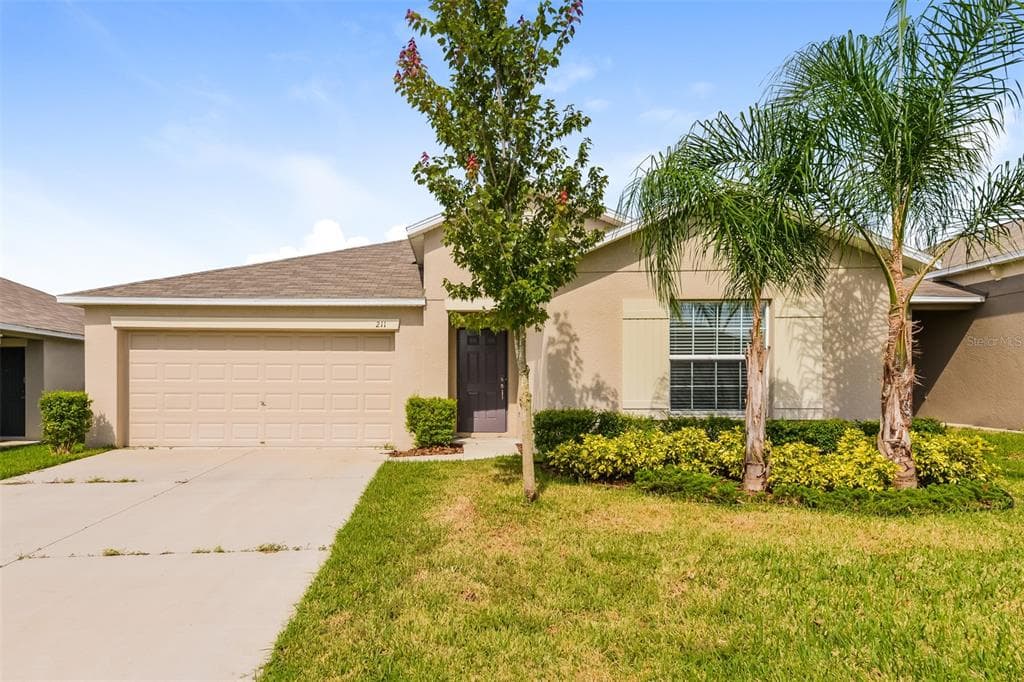 211 ARCHCLIFFE POINT PLACE DOVER, FL 33527