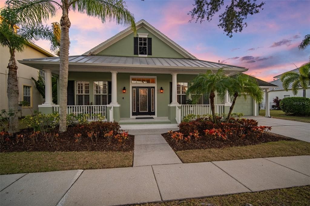 542 ISLEBAY DRIVE APOLLO BEACH, FL 33572