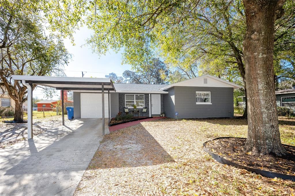 4425 PERCH STREET TAMPA, FL 33617
