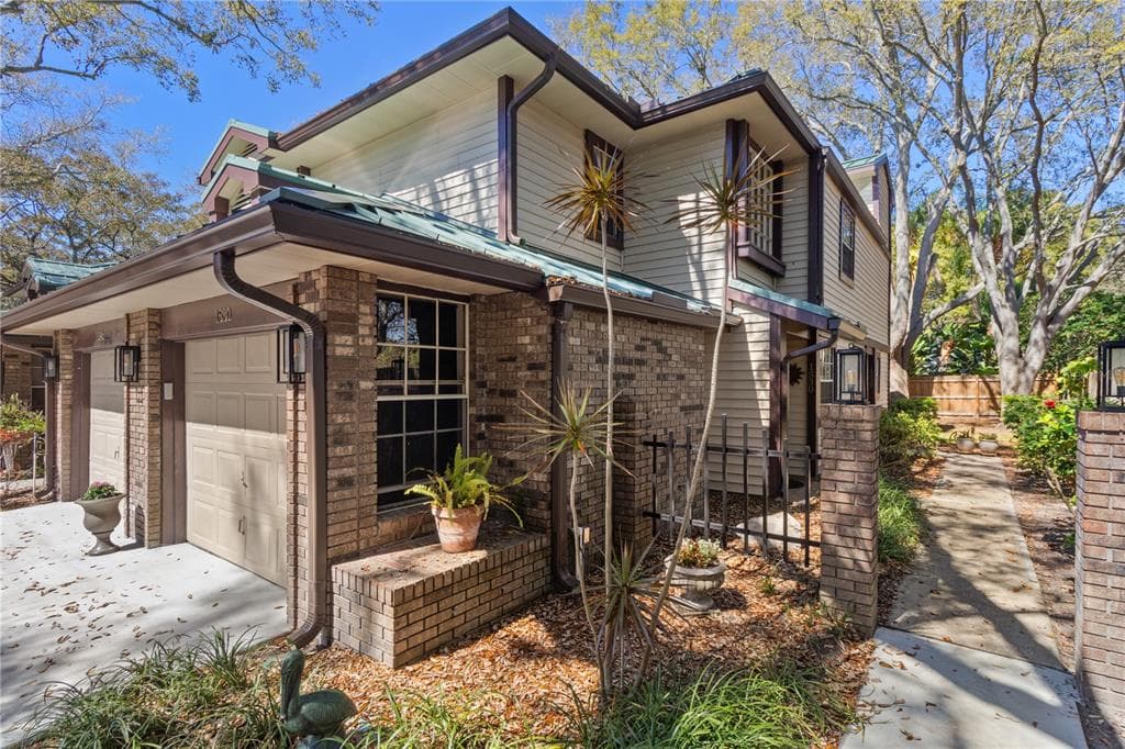 1530 MAHOGANY LANE UNIT 506