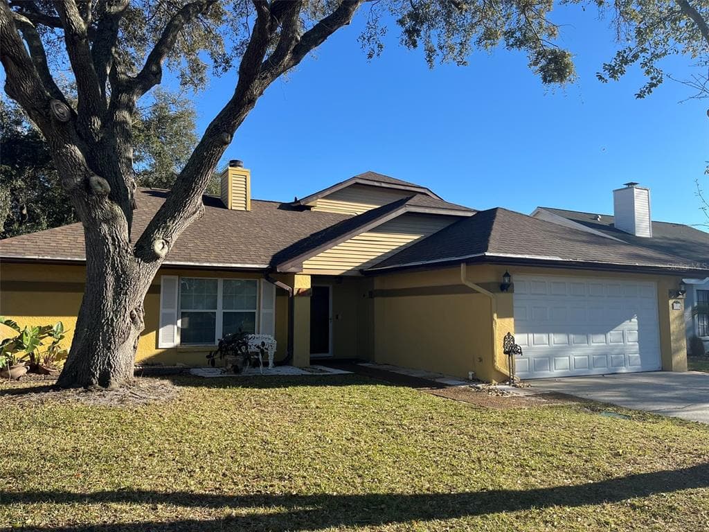 1914 WHITE CEDAR WAY BRANDON, FL 33511
