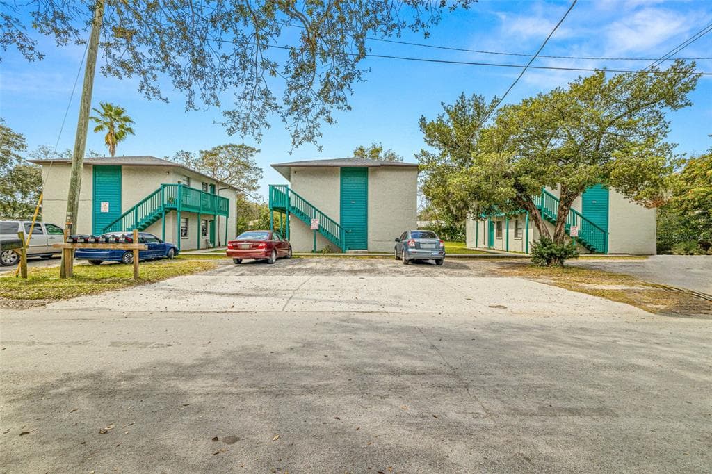 3404 PHILLIPS STREET UNIT A-F TAMPA, FL 33619