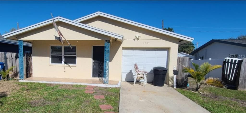 1861 SHORE ACRES BOULEVARD NE ST PETERSBURG, FL 33703