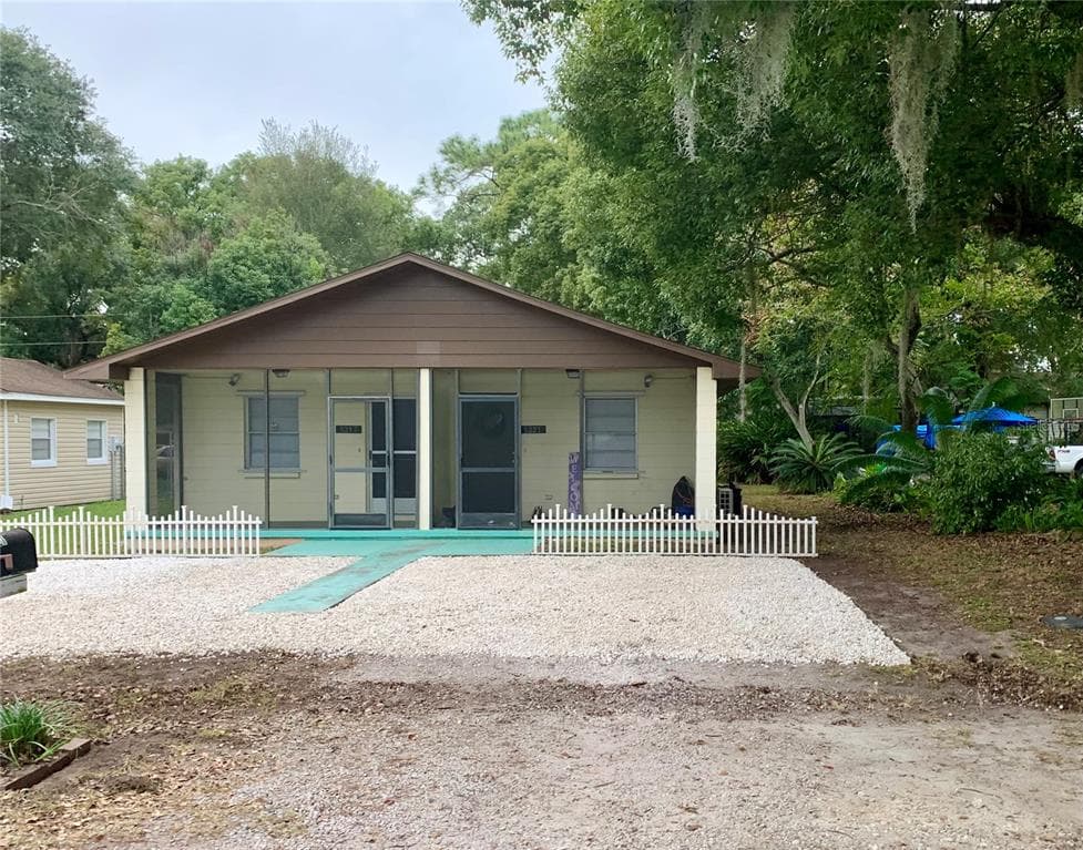 5221 17TH ST ZEPHYRHILLS, FL 33542