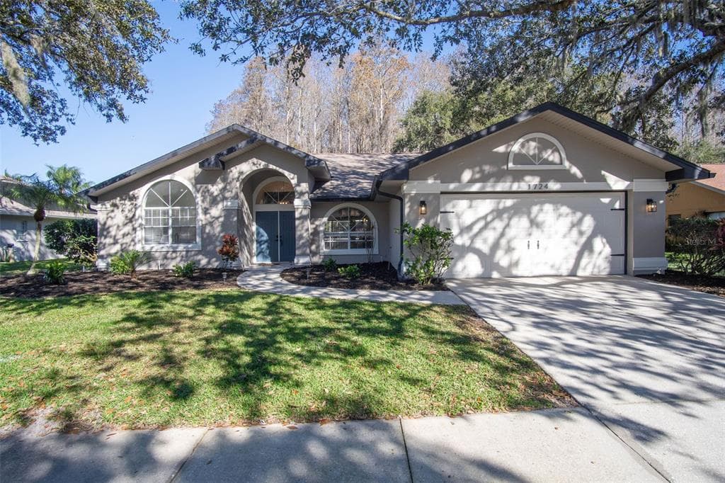 1724 PERCHERON DRIVE TRINITY, FL 34655