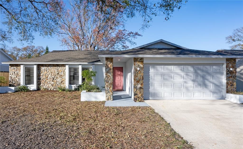 15409 TIMBERLINE DRIVE TAMPA, FL 33624
