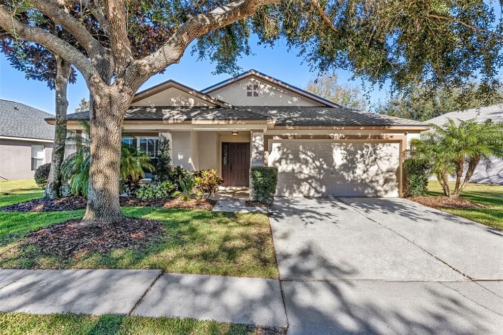 6350 BRIDGECREST DRIVE LITHIA, FL 33547
