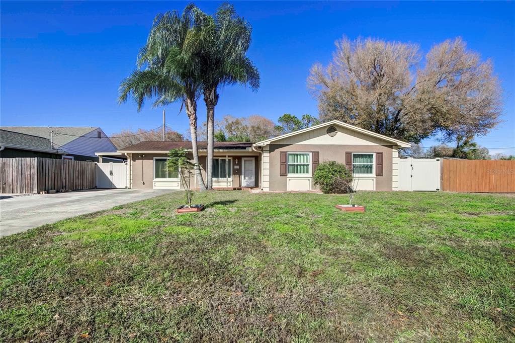3313 ALAMAR STREET LUTZ, FL 33558