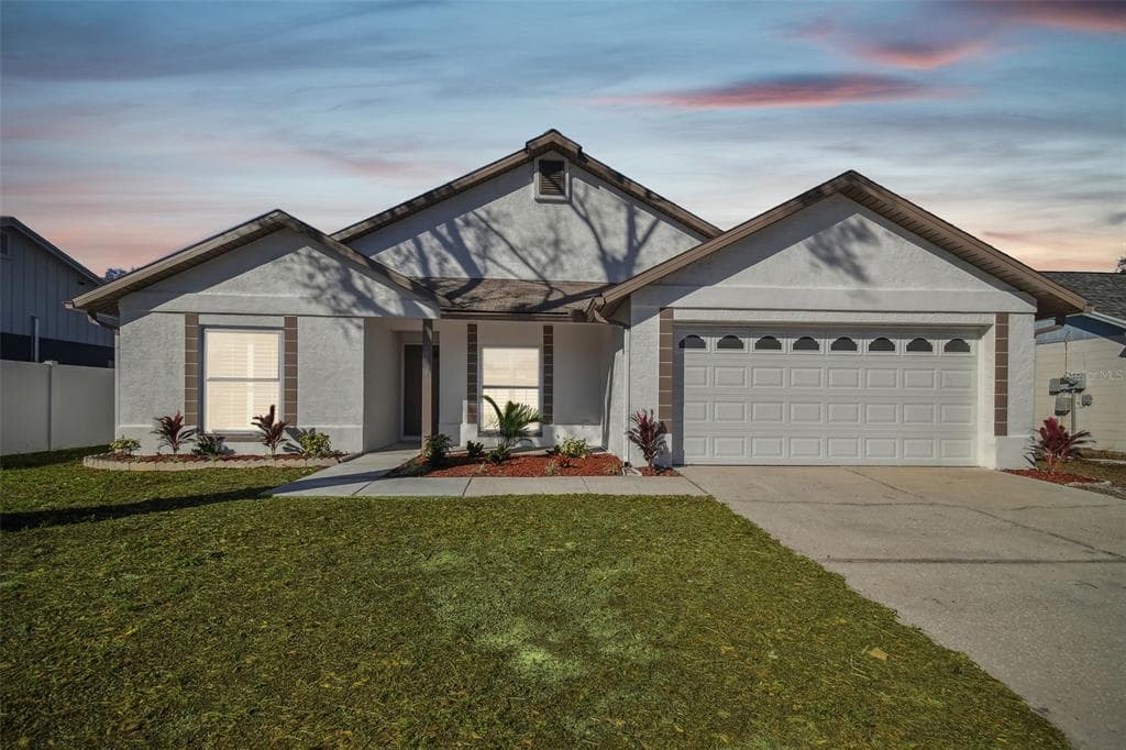 9505 DRAKEMILL COURT TAMPA, FL 33615