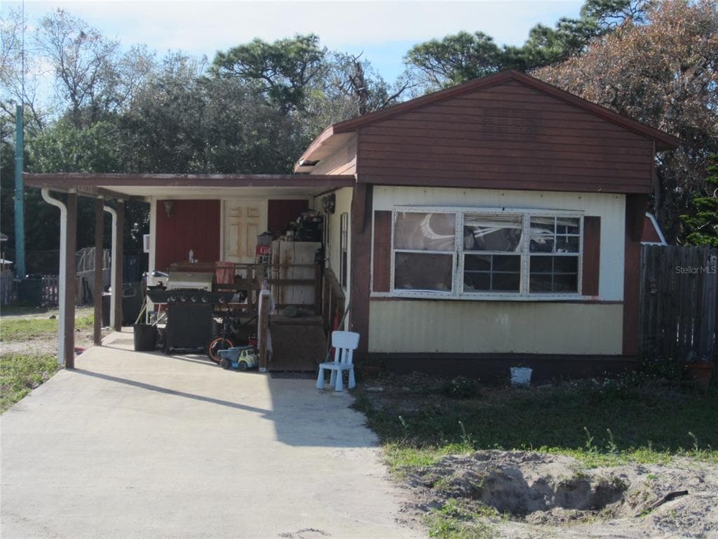 17225 HARMONY DRIVE HUDSON, FL 34667