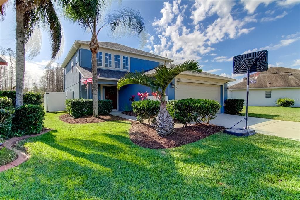 3200 HERNE BAY COURT LAND O LAKES, FL 34638