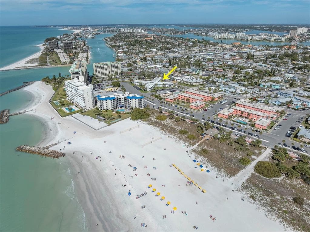 7050 SUNSET WAY UNIT 10 ST PETE BEACH, FL 33706