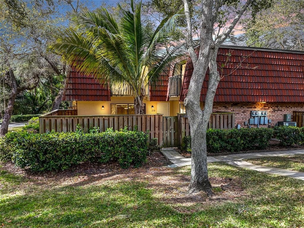 2632 2ND COURT PALM HARBOR, FL 34684