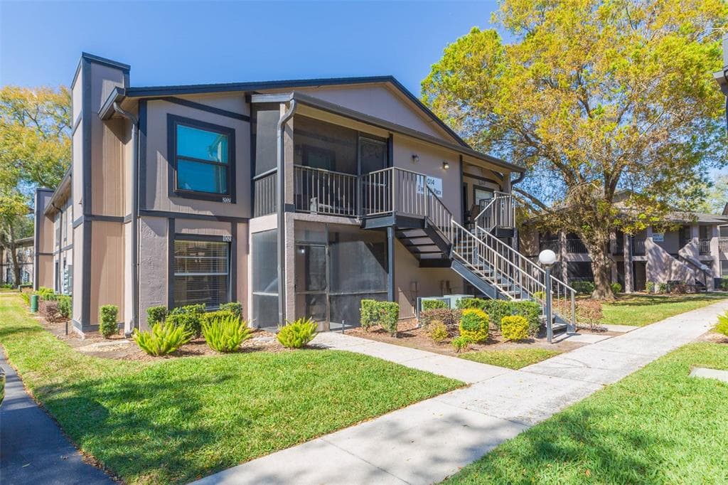 4014 DREAM OAK PLACE UNIT 102 TAMPA, FL 33613