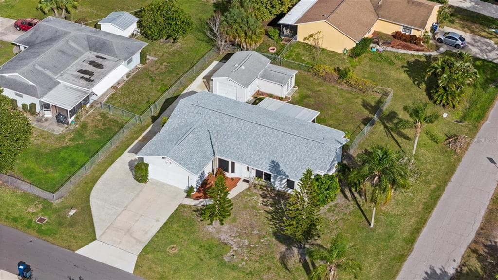 4910 5TH AVENUE W PALMETTO, FL 34221