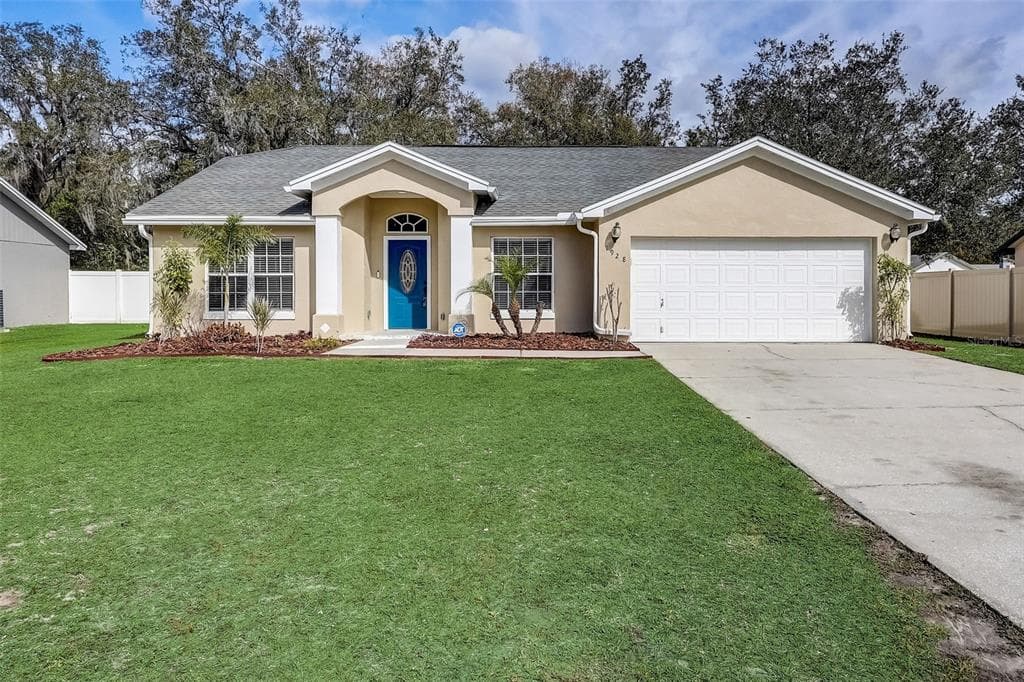 1928 LEILA PLACE LAKELAND, FL 33805
