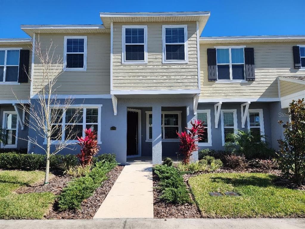 4974 AVALON PARK BOULEVARD WESLEY CHAPEL, FL 33545