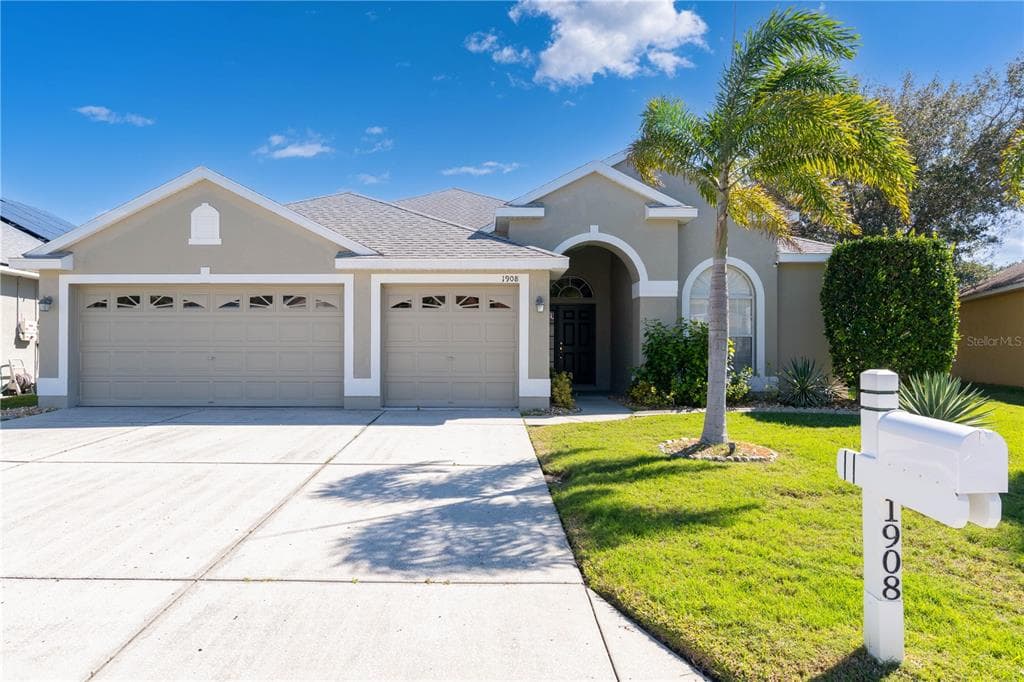 1908 OSWEGO DRIVE HOLIDAY, FL 34691
