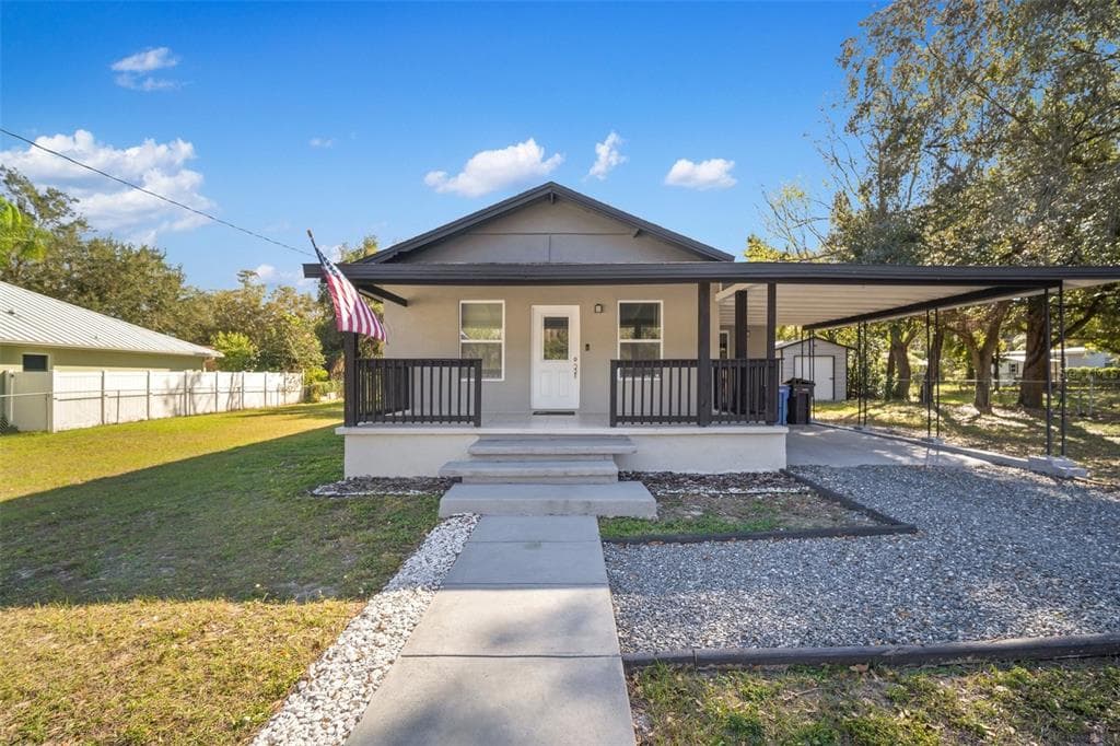 201 VIRGINIA AVENUE SEFFNER, FL 33584