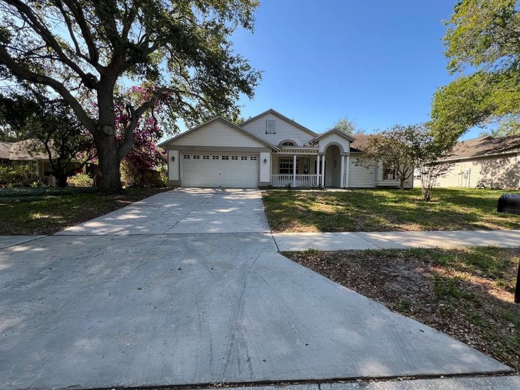 964 VALLEY VIEW CIRCLE PALM HARBOR, FL 34684