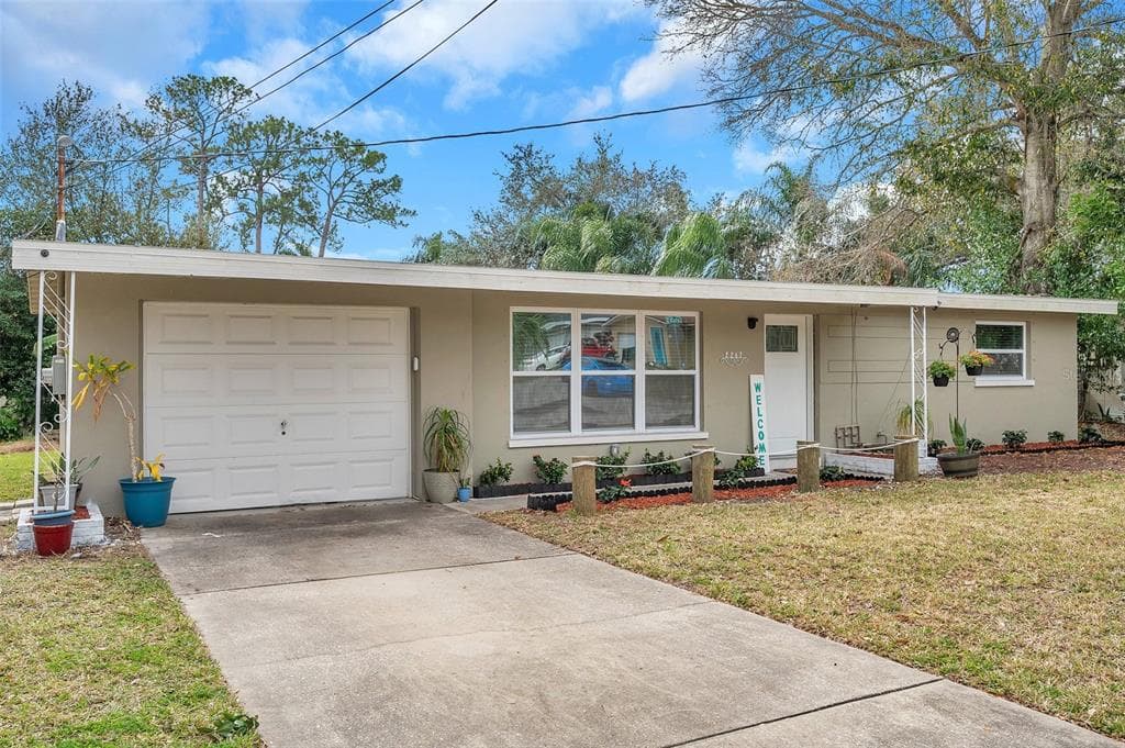 2247 CURTIS DRIVE S CLEARWATER, FL 33764
