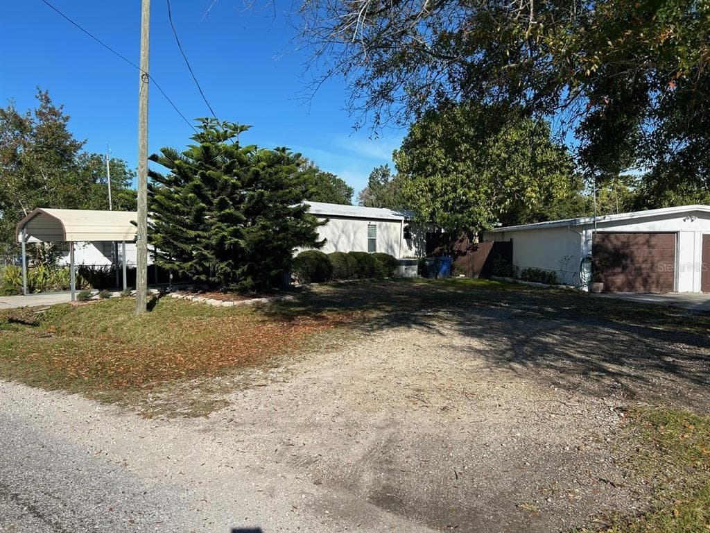 411 DOMINO DRIVE S RUSKIN, FL 33570