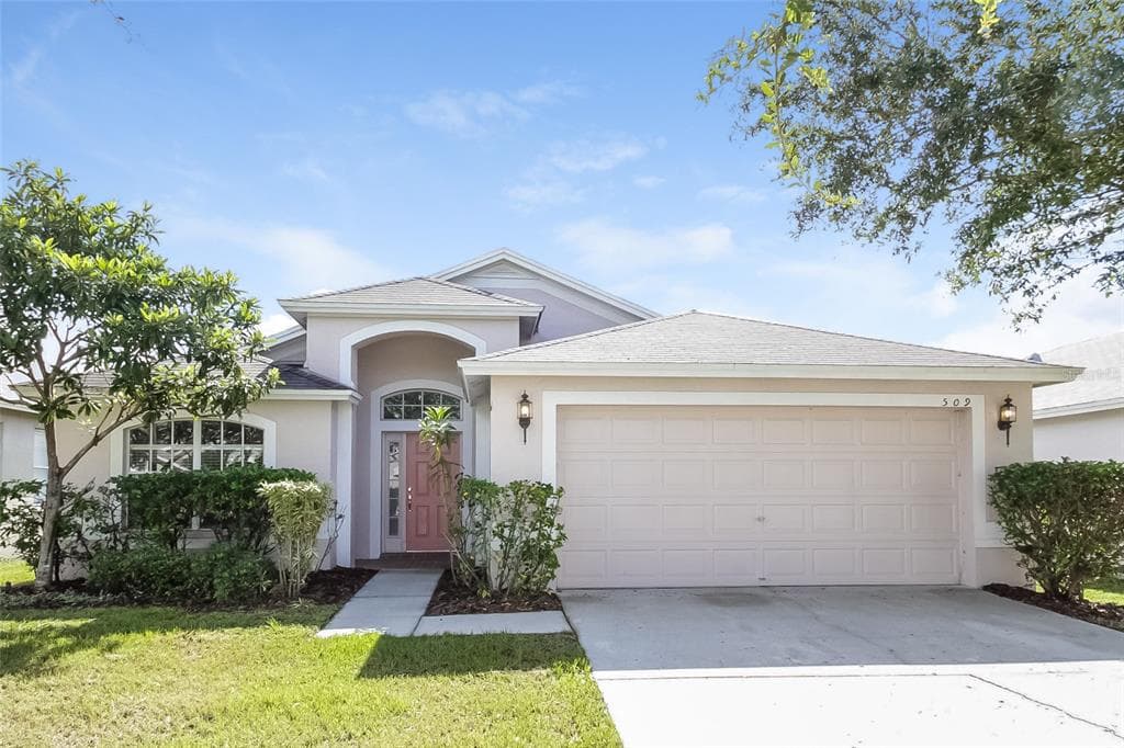 509 9TH STREET NE RUSKIN, FL 33570