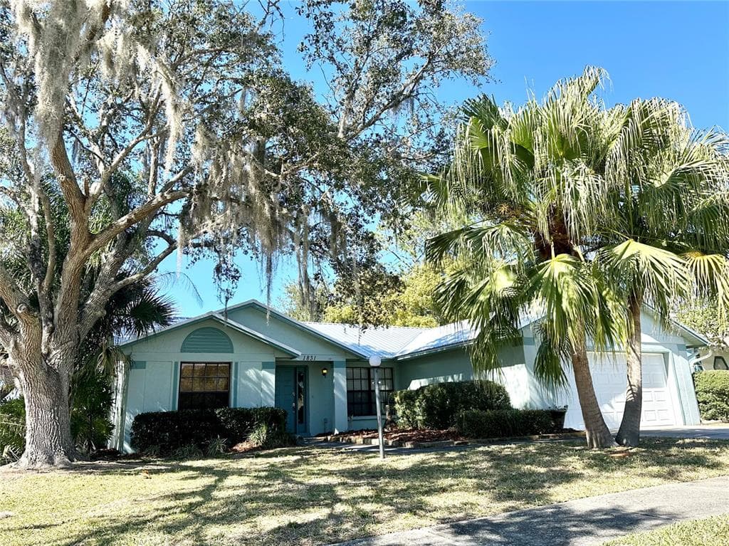 1831 TWISTING LANE WESLEY CHAPEL, FL 33543