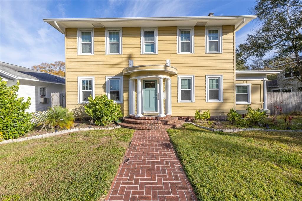 535 28TH AVENUE N ST PETERSBURG, FL 33704