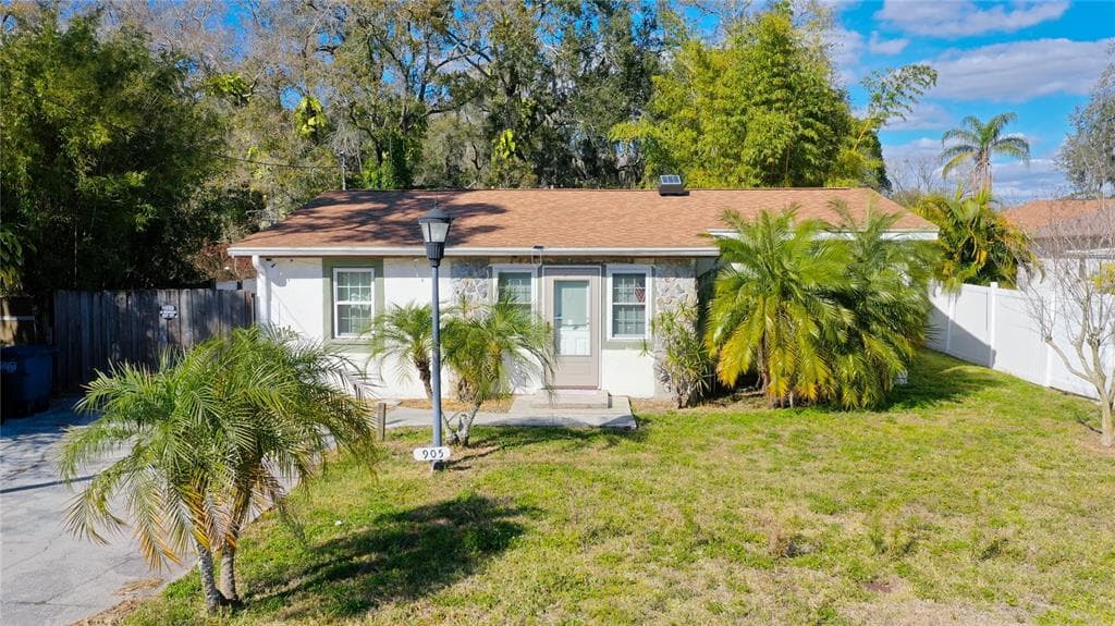 905 W KNOLLWOOD STREET TAMPA, FL 33604
