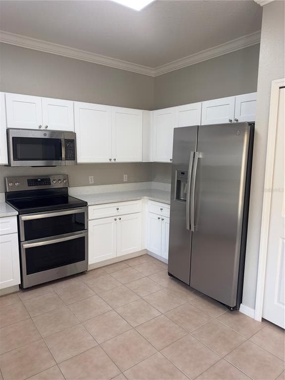 279 DAVINCI PASS POINCIANA, FL 34759