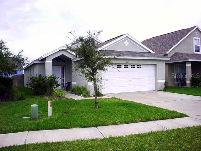 32215 FISH HOOK LOOP WESLEY CHAPEL, FL 33545
