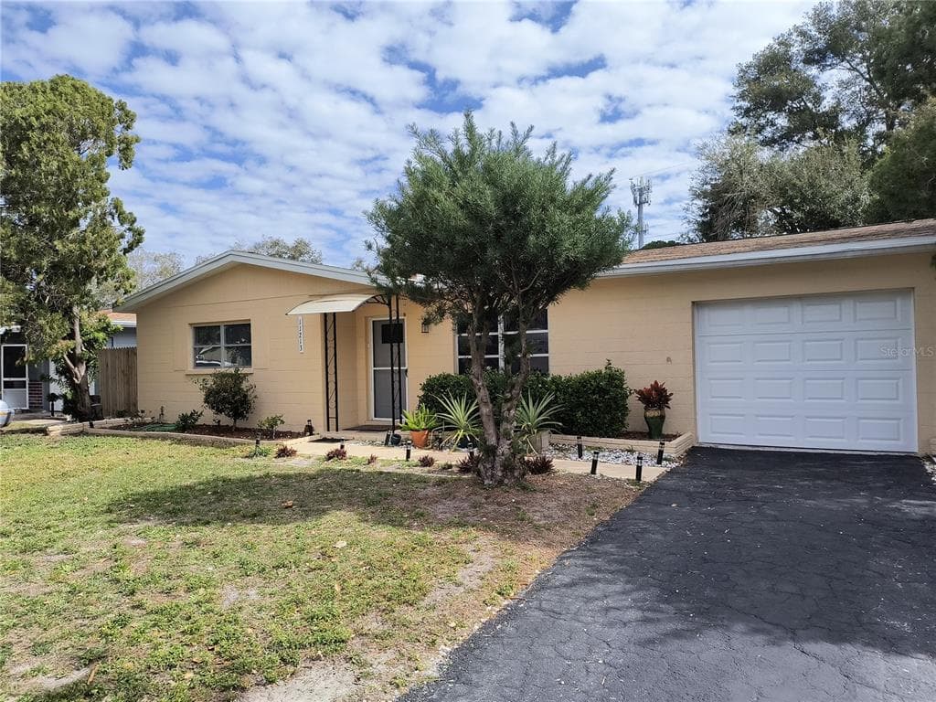 11213 108TH LANE SEMINOLE, FL 33778