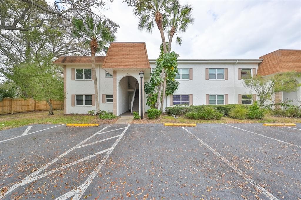 385 S MCMULLEN BOOTH ROAD UNIT 61 CLEARWATER, FL 33759
