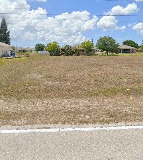 2738 SANTA BARBARA BOULEVARD N CAPE CORAL, FL 33993
