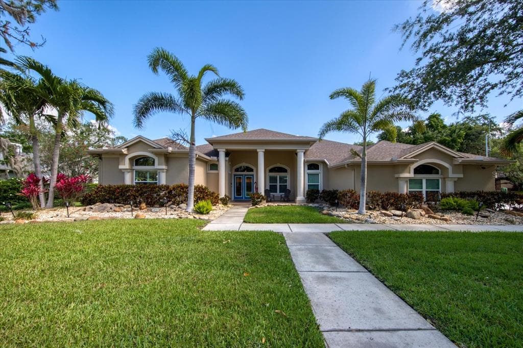 1338 WEYBRIDGE LANE DUNEDIN, FL 34698
