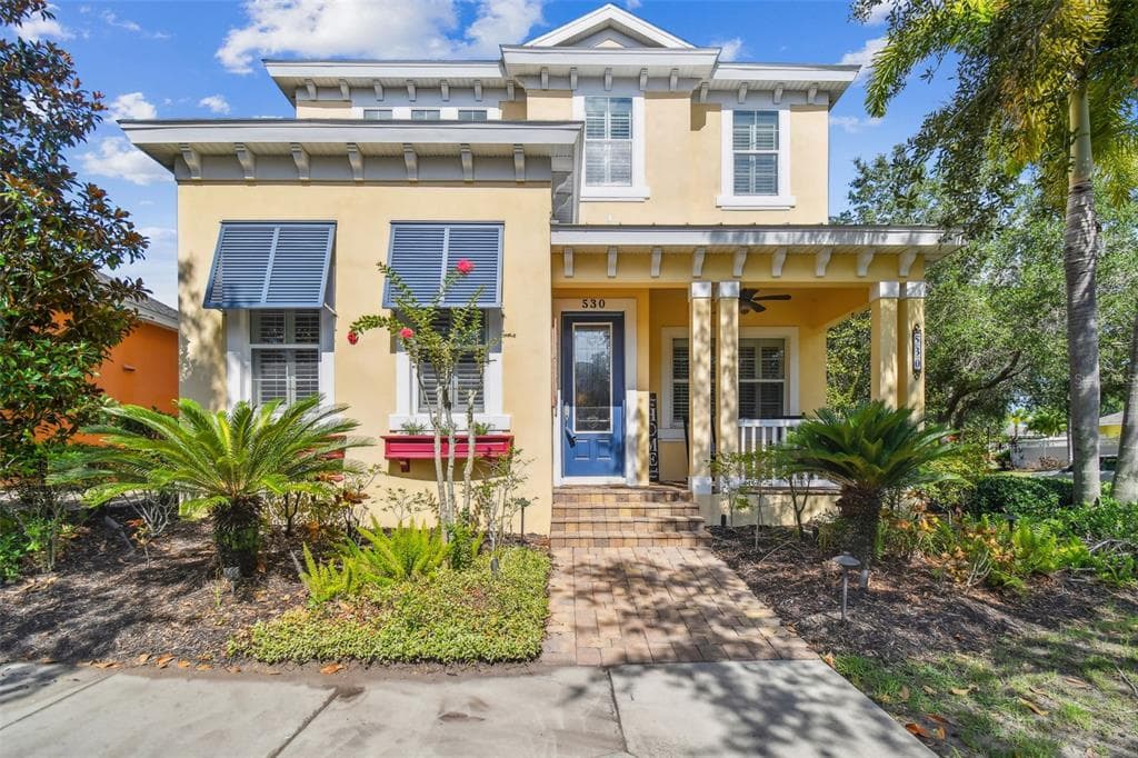 530 WINTERSIDE DRIVE APOLLO BEACH, FL 33572