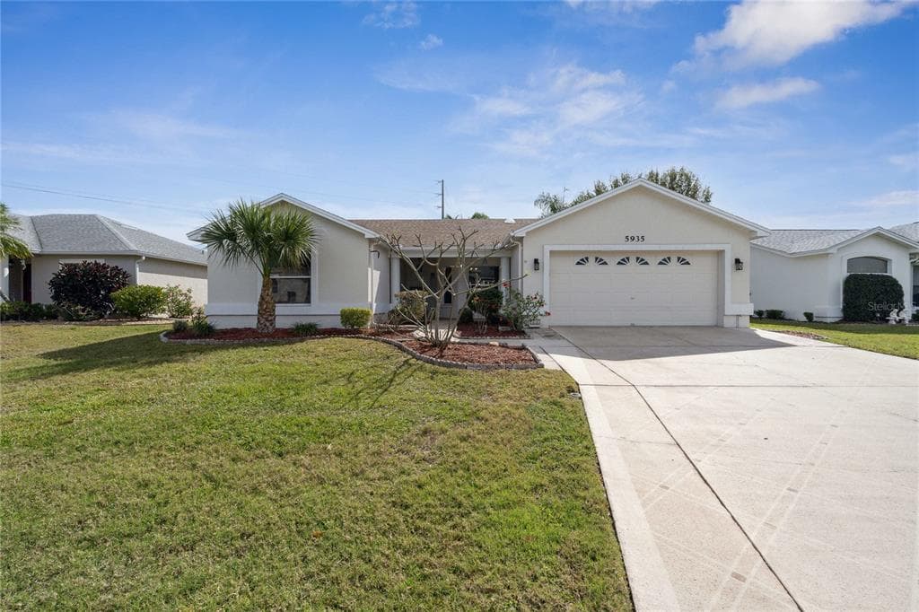 5935 CRANE DRIVE LAKELAND, FL 33809