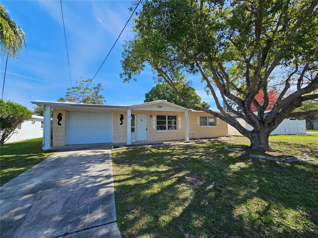 9210 PEGASUS AVENUE PORT RICHEY, FL 34668