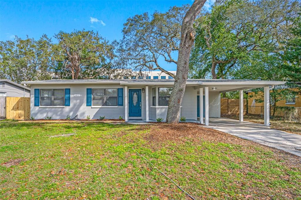 10111 N ASHLEY STREET TAMPA, FL 33612