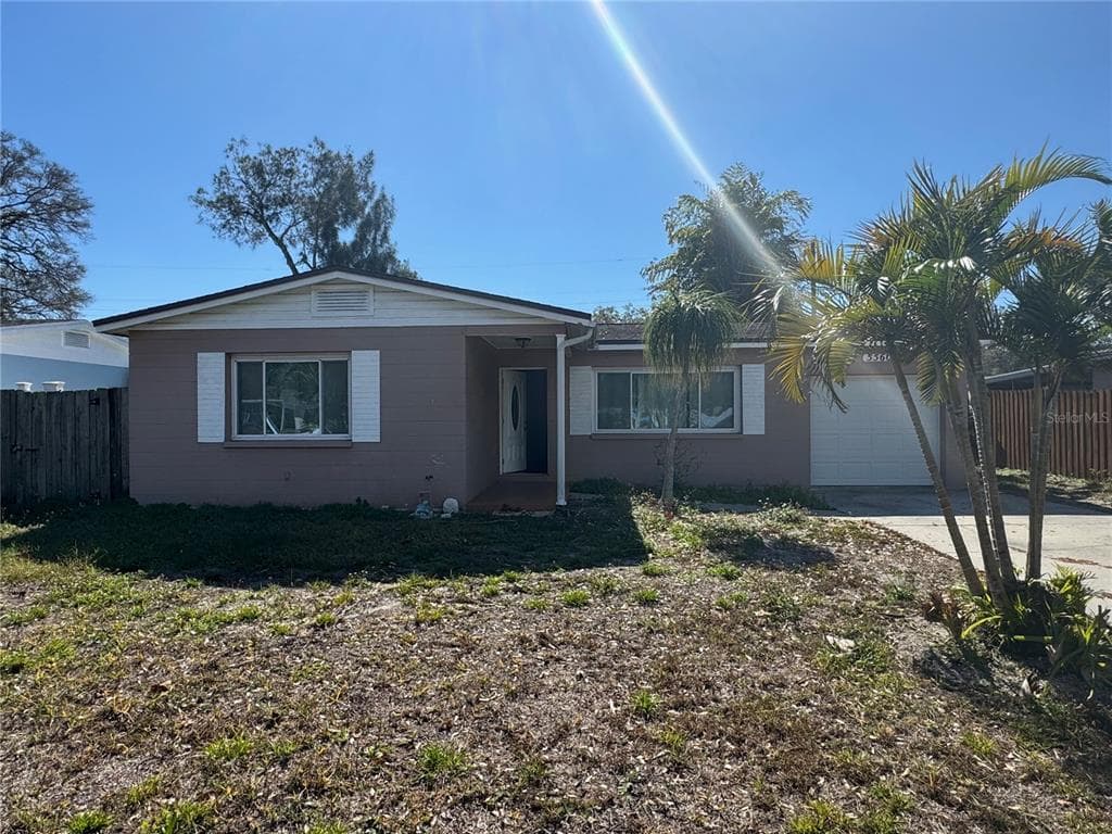 5560 86TH AVENUE N PINELLAS PARK, FL 33782