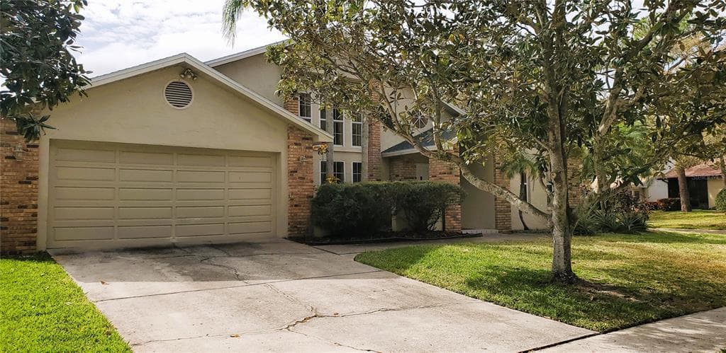 30 WATER OAK WAY