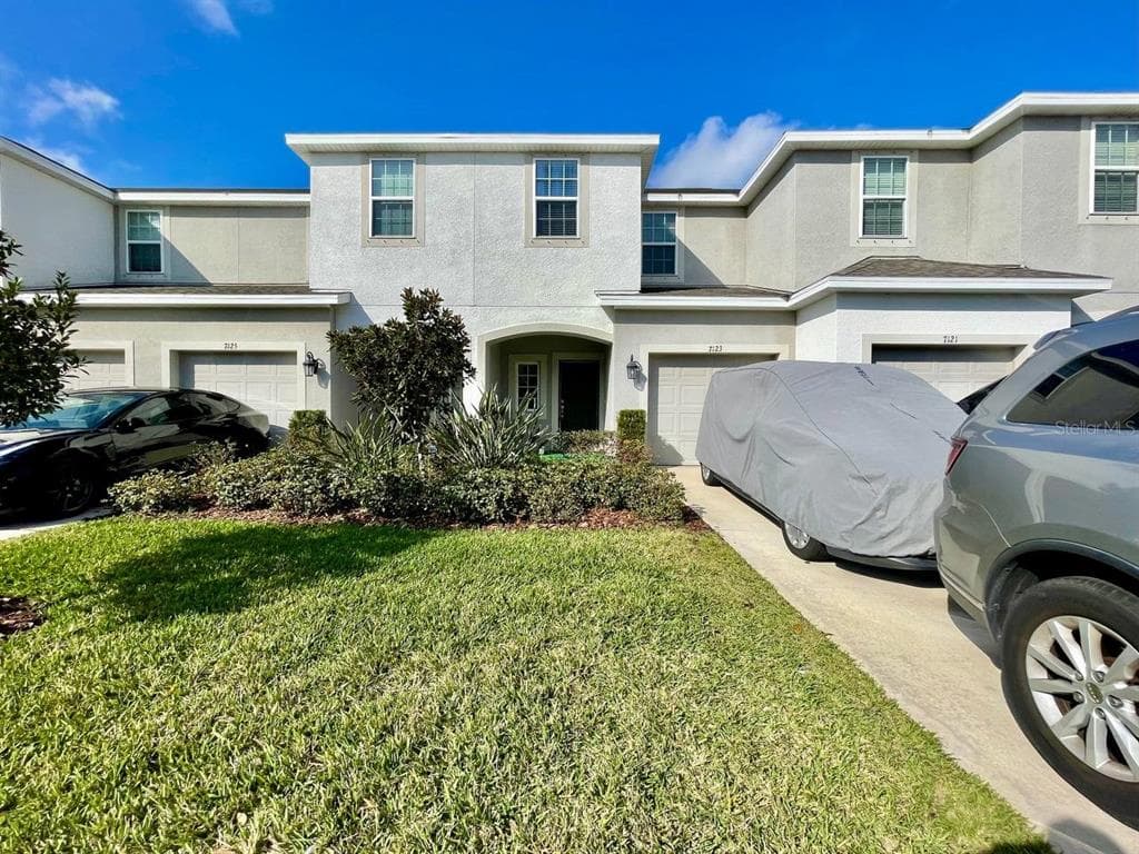 7123 SUMMER HOLLY PLACE RIVERVIEW, FL 33578