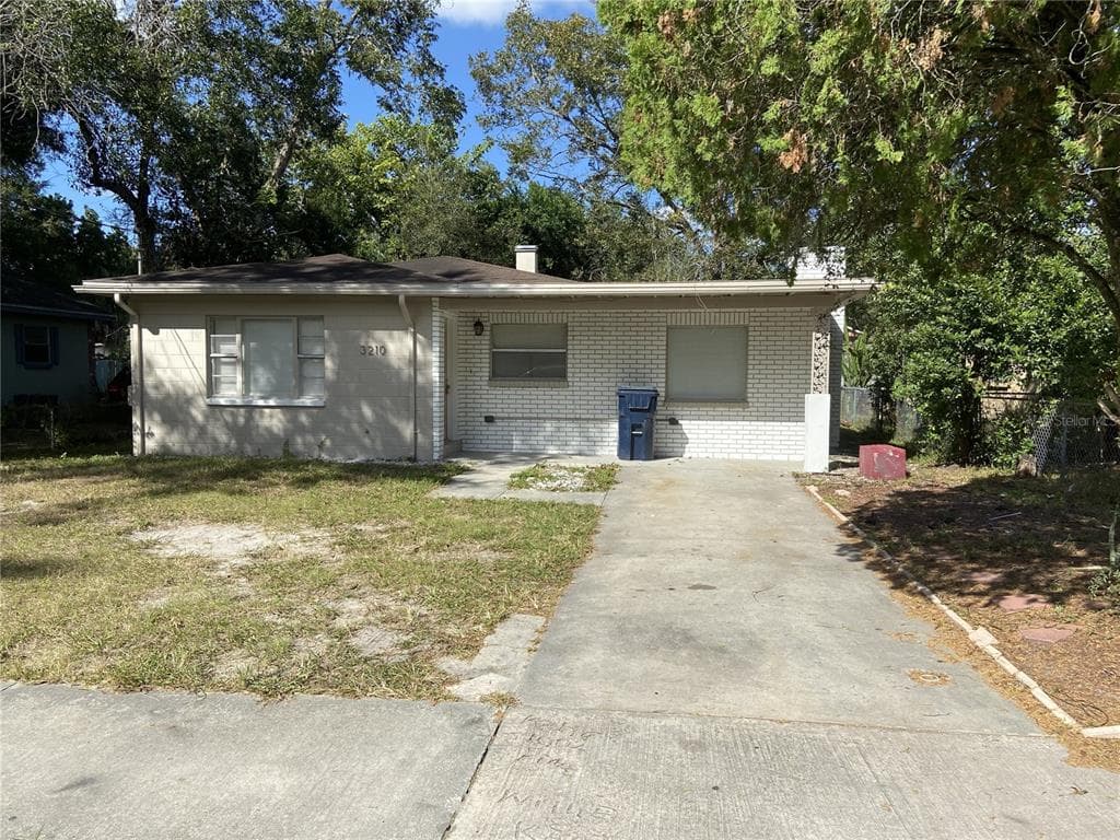 3210 E LOUISIANA AVENUE TAMPA, FL 33610