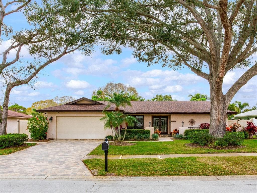 2674 FIRESTONE DRIVE CLEARWATER, FL 33761
