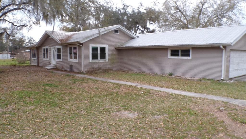 6010 LAKE LUTHER ROAD LAKELAND, FL 33805