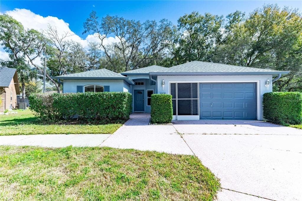 6638 FOXMOOR DR ZEPHYRHILLS, FL 33542