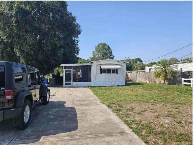2817 UNIVERSAL DRIVE RUSKIN, FL 33570