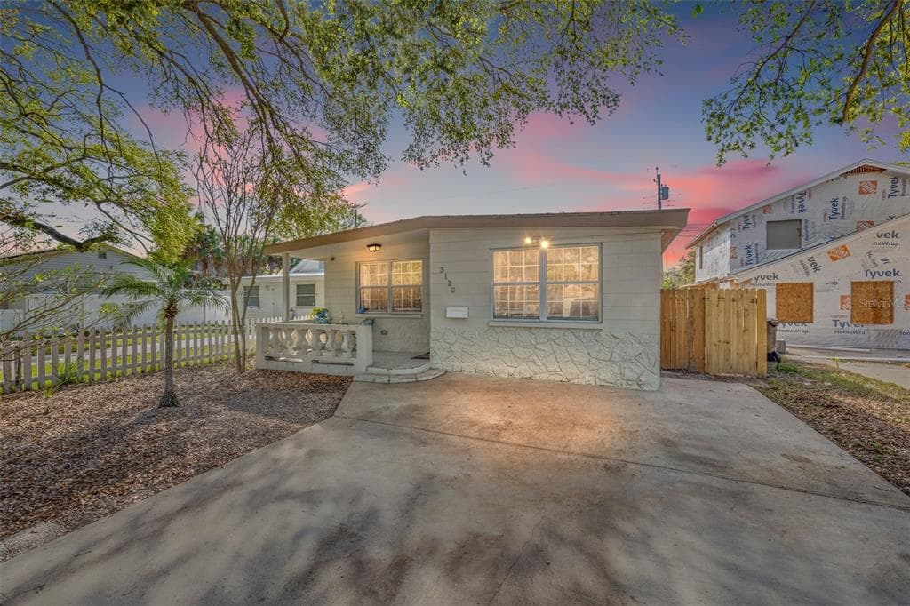 3120 21ST STREET N ST PETERSBURG, FL 33713